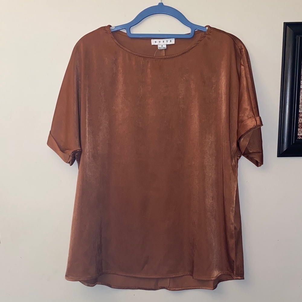 Hyfve Rich Brown Silky Short Sleeve Top 🆕